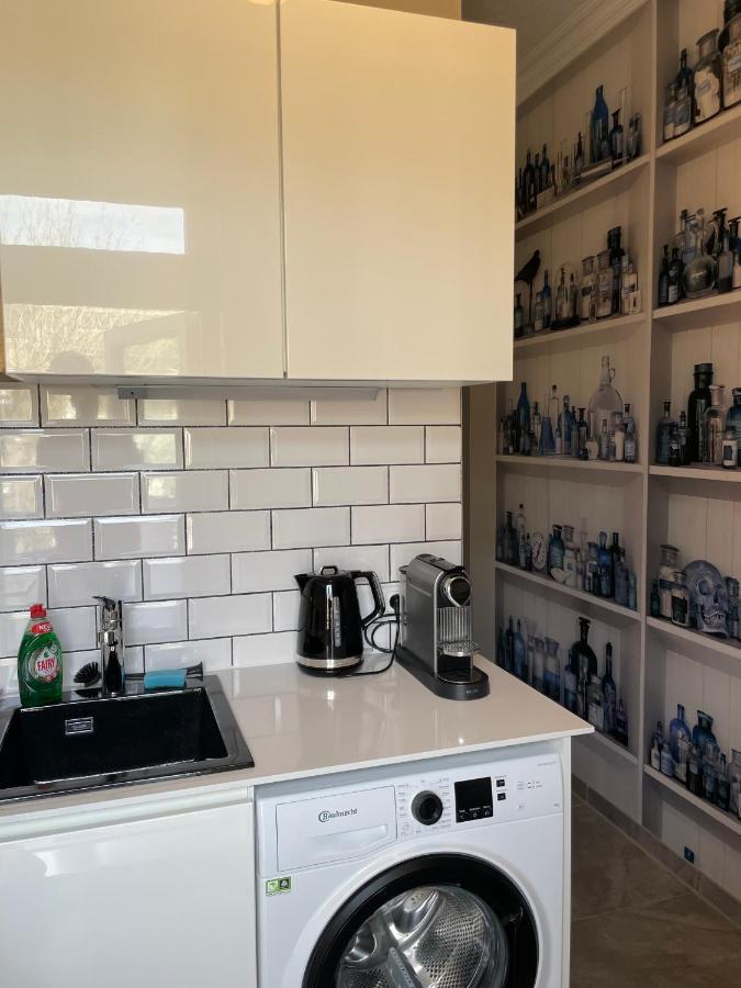 Altbaucharme Deluxe Mit Balkon In Zentraler Lage Kiel Exterior foto